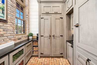 Tucked behind a private gated entrance just north of Tampa and - photo 38