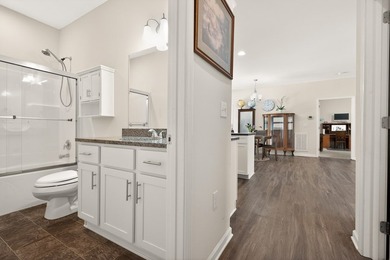 Beautiful, well-maintained 2020 modular home offering 3 bedrooms - photo 50