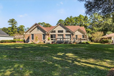 This beautiful brick home is perfectly situated on the scenic - photo 5