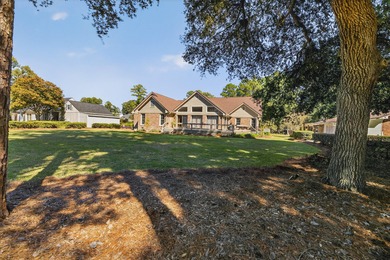This beautiful brick home is perfectly situated on the scenic - photo 6