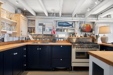 Welcome to your private waterfront retreat in the east end of - photo 7