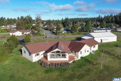 Beautiful & all encompassing views of the Olympic Mountains! - photo 3