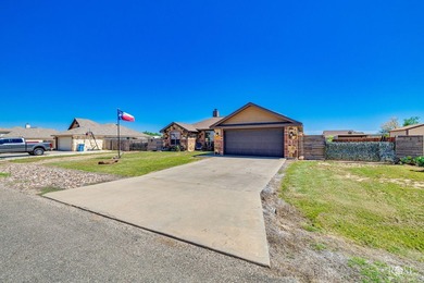 Welcome to peaceful West Texas living! Nestled on a fully fenced - photo 3