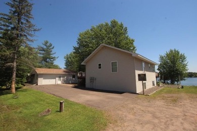 Welcome to Island Lake! This 3-bedroom, 2-bath home with 100 - photo 14