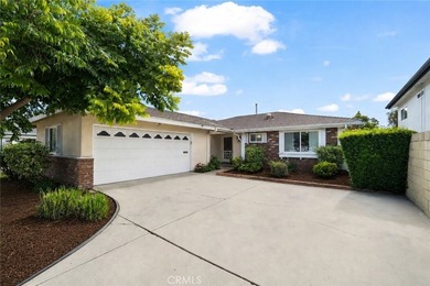 Located in the highly desirable El Dorado Park Estates community - photo 1