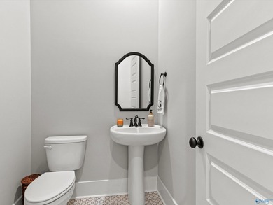 This beautifully upgraded 4BR/3.5BA home offers luxury finishes - photo 23