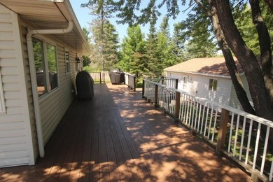 Welcome to Island Lake! This 3-bedroom, 2-bath home with 100 - photo 23