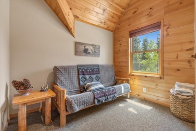 Experience the perfect blend of rustic charm and refined living - photo 25
