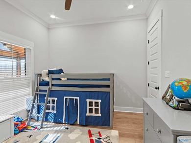 This beautifully upgraded 4BR/3.5BA home offers luxury finishes - photo 26