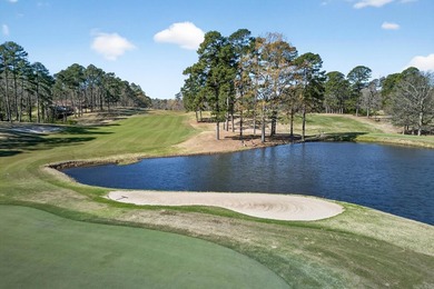 Experience the ultimate golf-course lifestyle in this stunning - photo 30