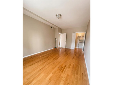 A rare fully vacant 6-family in the heart of Midwood - set your - photo 7