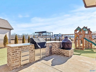 This beautifully upgraded 4BR/3.5BA home offers luxury finishes - photo 39