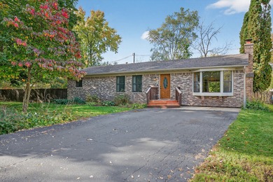 Lake Home For Sale in Wonder Lake, Illinois