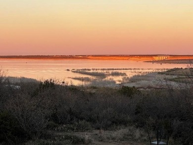 Looking for the perfect retreat on one of Texas' top fishing - photo 5