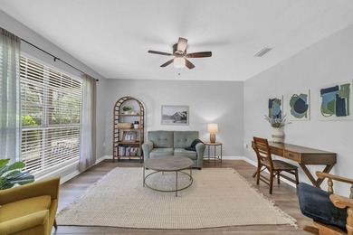 Welcome to highly sought-after Bluewater Bay, where charm - photo 4