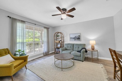 Welcome to highly sought-after Bluewater Bay, where charm - photo 5