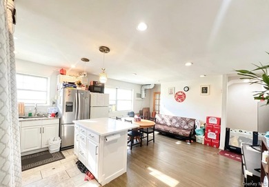 NO INTERVIEW / Garden-Style 1 Bedroom Coop for Sale in South - photo 2