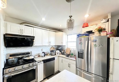 NO INTERVIEW / Garden-Style 1 Bedroom Coop for Sale in South - photo 7