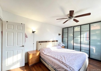 NO INTERVIEW / Garden-Style 1 Bedroom Coop for Sale in South - photo 9