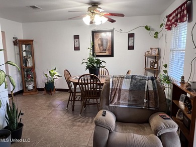 Your New Home Awaits! This charming 3-bedroom, 1.5-bath home - photo 3
