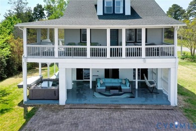 **This is  ULTIMATE river home & its being sold completely - photo 11