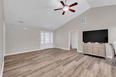 Welcome to 305 Ramsey Road where modern comfort meets peaceful - photo 2