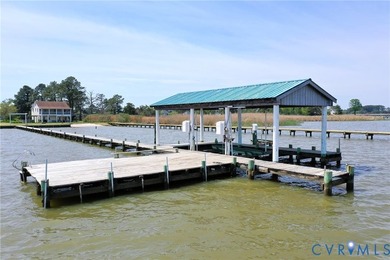 **This is  ULTIMATE river home & its being sold completely - photo 14