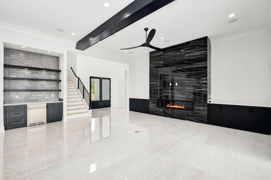 Located within the elevated Regatta Bay Golf & Yacht Club, this - photo 9