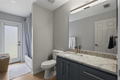 Virtually Staged. Welcome to this beautifully maintained - photo 30