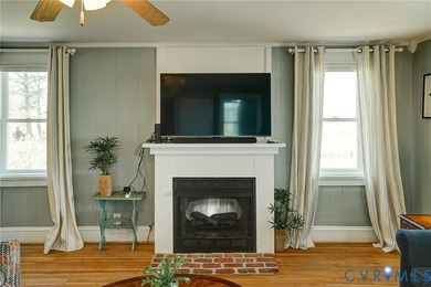 **This is  ULTIMATE river home & its being sold completely - photo 32