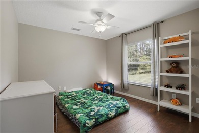 Virtually Staged. Welcome to this beautifully maintained - photo 32
