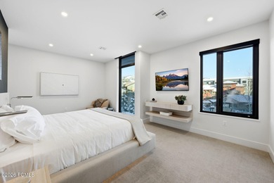 A new private residential enclave in Canyons Village at Park