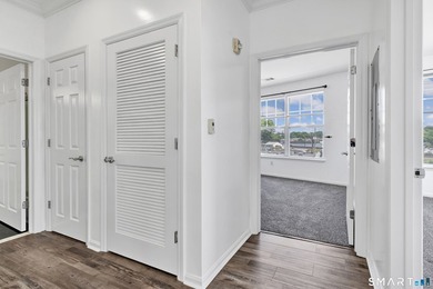 A rare 1,359 sq. ft. urban sanctuary! This luxury 3BR/2BA - photo 35
