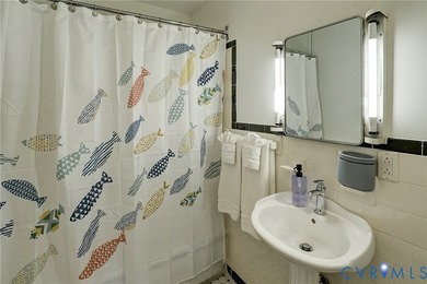 **This is  ULTIMATE river home & its being sold completely - photo 37