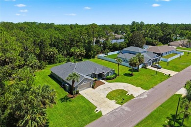 Virtually Staged. Welcome to this beautifully maintained - photo 39