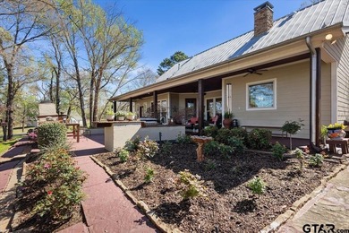 Experience the perfect blend of comfort, luxury, and East Texas - photo 41