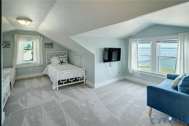 **This is  ULTIMATE river home & its being sold completely - photo 41