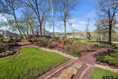 Experience the perfect blend of comfort, luxury, and East Texas - photo 43