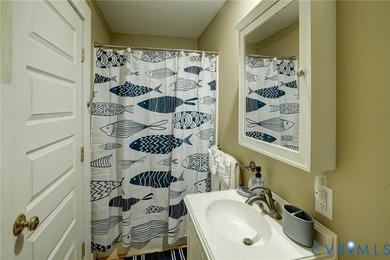 **This is  ULTIMATE river home & its being sold completely - photo 46