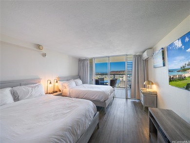 (private lake, pond, coastal) Condo For Sale in Honolulu Hawaii