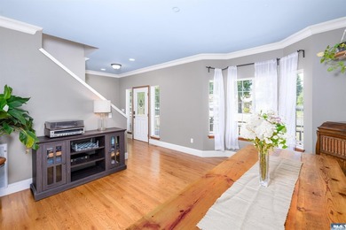 Tucked into a peaceful setting, this spacious 4-bedroom, 2 - photo 9