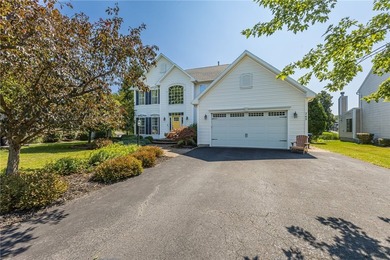 Looking for a beautiful, turn-key property in the desirable - photo 3
