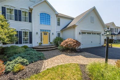Looking for a beautiful, turn-key property in the desirable - photo 4