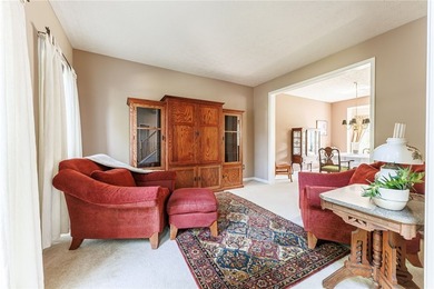 Looking for a beautiful, turn-key property in the desirable - photo 7