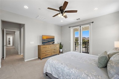 Welcome to 10 Promesa a bright and stunning town home with - photo 18
