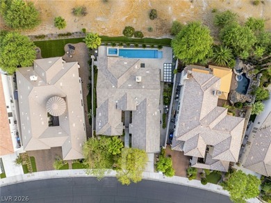 A rare offering in prestigious Red Rock Country Club, this - photo 2