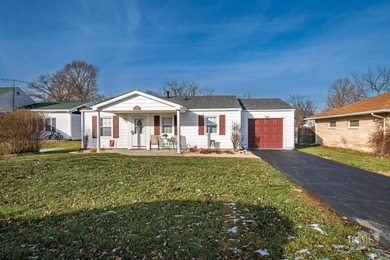 White River Home Sale Pending in Muncie Indiana