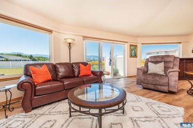 Panoramic Olympic Mountain views take center stage from this - photo 8