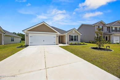 Pond views, screened porch, and nearly new! 93 Hayden Drive - photo 5
