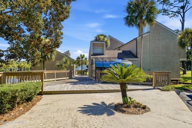 Welcome to 404 Fairway Villa, a well-loved Sea Palms property - photo 3